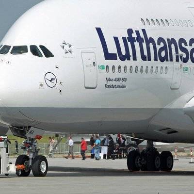 Lufthansa могут ввести тестирование на коронавирус на международных рейсах