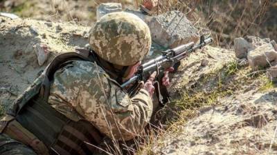 Боевики снова стреляли на Донбассе: бойцы ВСУ дали ответ