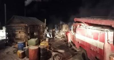 Три человека погибли при пожаре в жилом доме в Хакасии