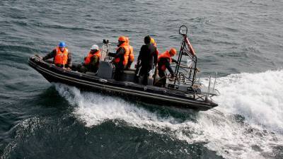 Спасенные в Баренцевом море рыбаки оказались гражданами России