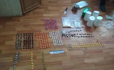 Полицейские Николаева изъяли у мужчины наркотиков на 250 тысяч: фото