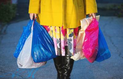 В Шанхае с 1 января введут запрет на использование пластиковых пакетов во всех торговых точках