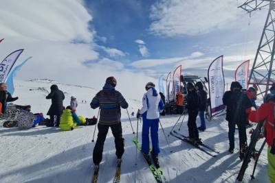 Новая горнолыжная трасса открылась на Эльбрусе