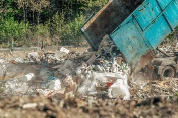 Новый Шиес? В Тарноге и Нюксенице назревает бунт против завоза соседского мусора