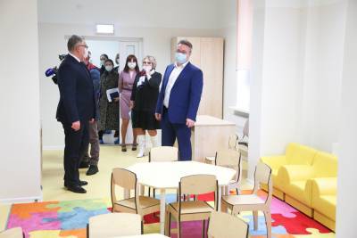Воронежский мэр посетил выкупаемый у застройщика детский сад