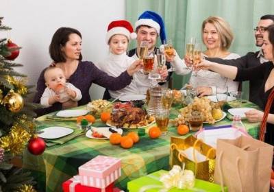Украинцы предпочитают любимых людей Деду Морозу и Санта-Клаусу, а лучший подарок - здоровье