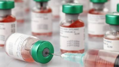 Минздрав: житель севера Израиля умер после прививки от коронавируса