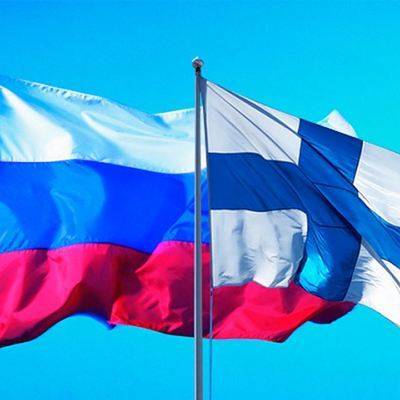 Президенты России и Финляндии обсудили по телефону вопросы сотрудничества двух стран