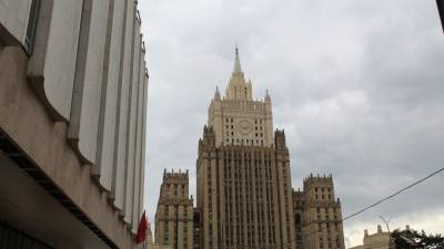 Посол Болгарии явился в МИД РФ после высылки представителя Москвы из Софии