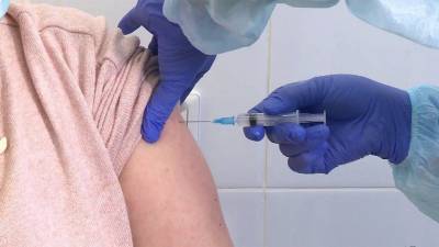 В Москве на вакцинацию от коронавируса могут записаться люди старше 60 лет
