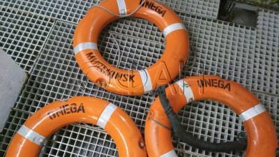 Спасатели нашли три спасательных круга в районе затопления судна "Онега"