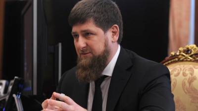 Кадыров приехал на место перестрелки полицейских с боевиками в Грозном