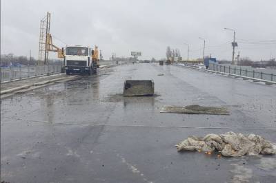 Донские власти пообещали организовать пешеходное движение через мост на Малиновского