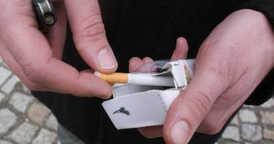 "Как будто все сигареты мира вот-вот исчезнут": четыре истории калининградцев, бросивших курить