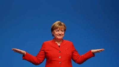 Меркель мечтает проехать через Россию по Транссибу