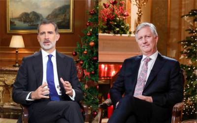 В стиле Елизаветы II: король Испании Филипп VI и король Бельгии поздравили с Рождеством