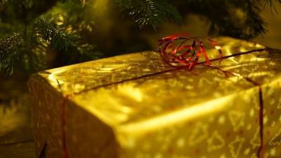 Эксперт по этикету рассказала, какие подарки не следует покупать на Новый год - polit.info