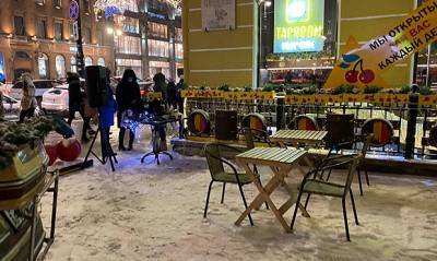 В Петербурге владельцы кафе и ресторанов массово подают заявки на открытие зимних террас