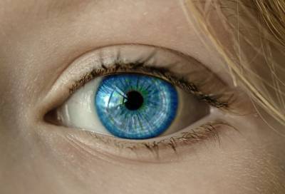 Ученые заявили, что дети на "удаленке" теряют зрение в 1,5 раза быстрее