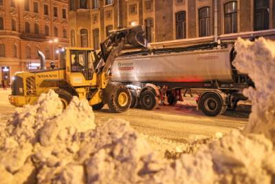 75 тысяч кубометров снега утилизировали в Петербурге в декабре