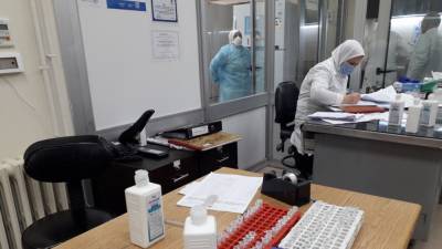 Глава ВОЗ призвал страны делиться информацией о новых штаммах коронавируса