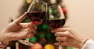 Врач рассказала, сколько алкоголя можно выпить в новогодние праздники