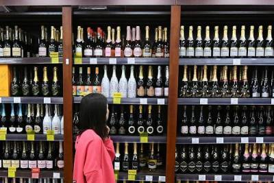 Онлайн-ритейлеры просят разрешить продавать на Новый год алкоголь онлайн nbsp
