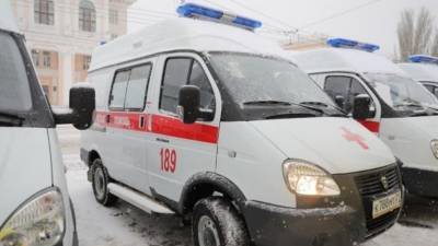 Трехлетняя девочка сломала позвоночник после массового ДТП в Новосибирске