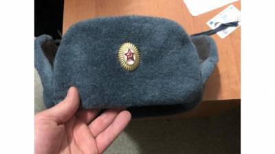 Во Львове против 19-летнего киевлянина возбудили уголовное дело за шапку с серпом и молотом