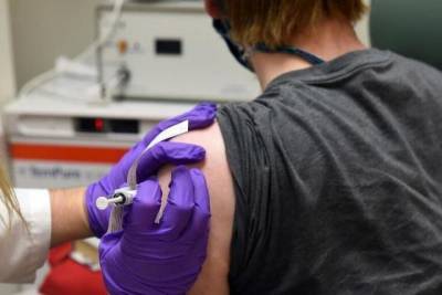 В Германии за сутки были вакцинированы более 21 500 человек