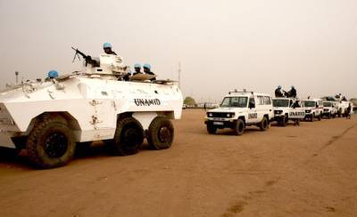 Судан вводит войска в Дарфур — пресечь племенную бойню