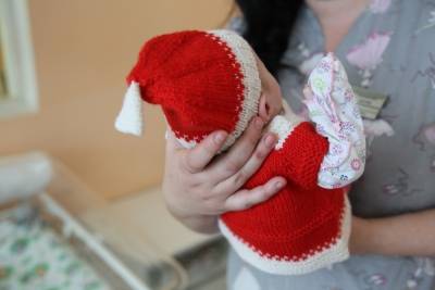 За 11 месяцев в Волгоградской области на свет появились 17 757 малышей