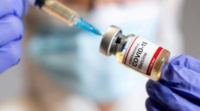 Вступил в силу закон о доступе украинцев к вакцинам от коронавируса