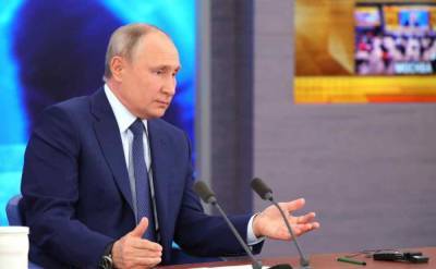 Песков: Путин сам решит, когда рассказать о пройденной вакцинации от коронавируса