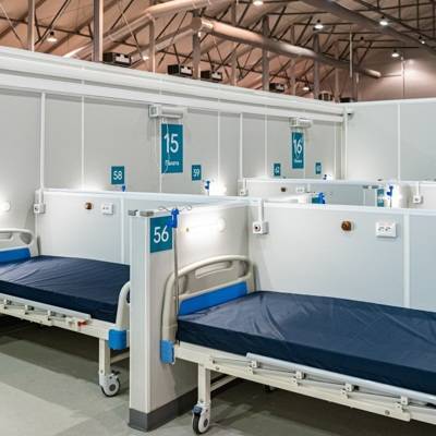 Еще три корпуса готовы начать прием пациентов в COVID-госпитале в "Ленэкспо"