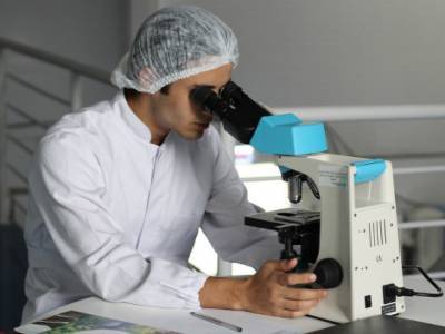 В России две «ковидные» лаборатории поймали на нарушении режима биобезопасности