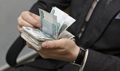В России средняя зарплата госслужащих в 2019 году выросла на 12,9%