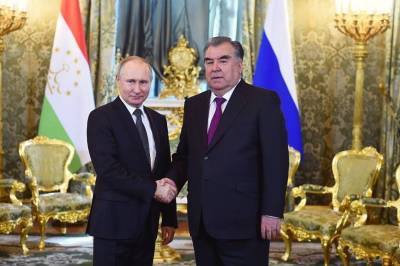 Путин провел переговоры с президентом Таджикистана