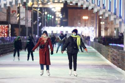 Москвичам напомнили об ограничениях в новогоднюю ночь