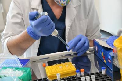 Роспотребнадзор выявил нарушения в 88 лабораториях, где тестируют на коронавирус