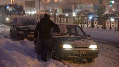 В Красноярске в 100 раз увеличился спрос на обогрев машин после морозов