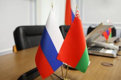 Главы Минобороны России и Белоруссии обсудили безопасность Союзного государства
