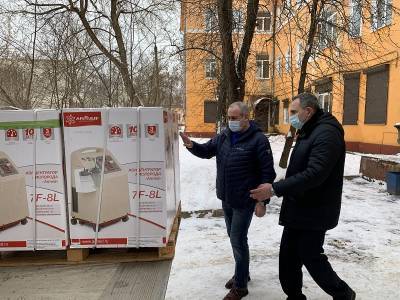 Фонд Сергея Неверова приобрёл кислородные концентраторы для больницы в Смоленской области