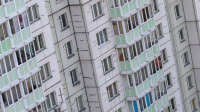 Подросток-инвалид выпал с балкона квартиры в Новосибирске