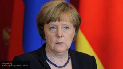 Меркель стала самым популярным политиком у "албанской мафии" в Косово
