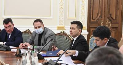 "Ради восстановления справедливости": Зеленский отстранил главу КСУ на два месяца