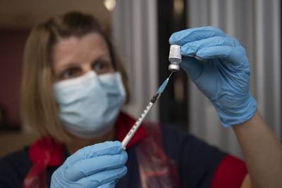 Британские медики сообщили о критической ситуации с коронавирусом