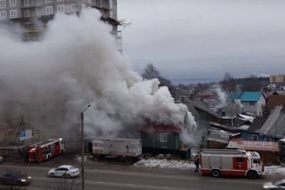 В пожаре в «неудобном» доме на Старой Кукковке пострадал мужчина