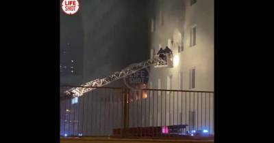 Пожар в московской больнице попал на видео