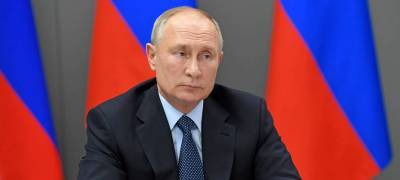 Путин объявил срок начала массовой вакцинации от коронавируса в России